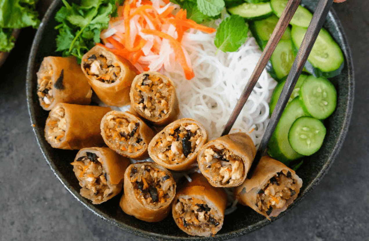 cach-lam-bun-cha-gio-chay-gion-rum